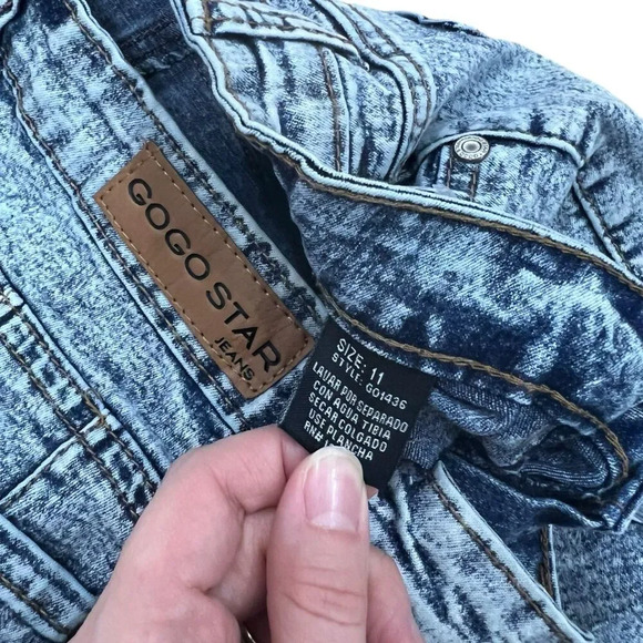 Gogo Star Acid Wash Distressed Denim Shorts 11 - Picture 5 of 5